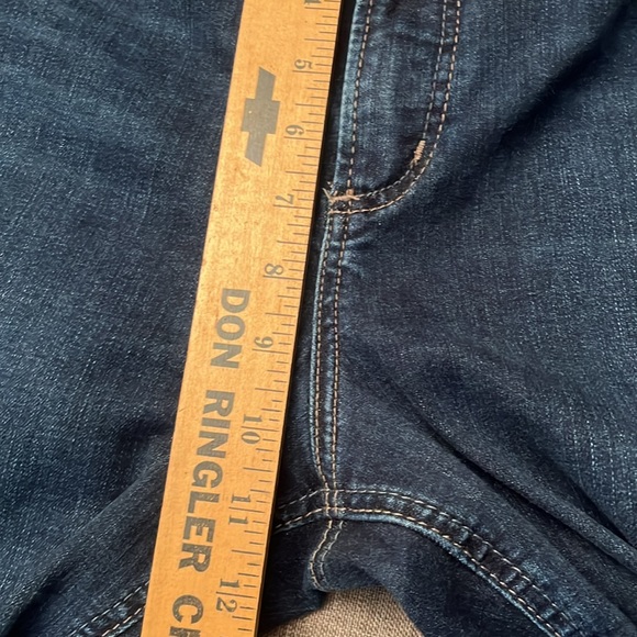 Silver Jeans Size 16 Avery Slim Boot Cut Dark Wash High Rise - Picture 8 of 9